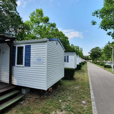 Naturexpert Mobilhazak-Fuered Kemping Balatonfuered Exterior photo