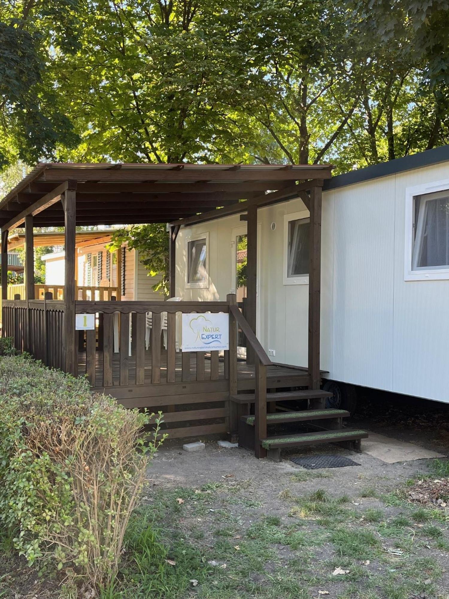 Naturexpert Mobilhazak-fuered Camping